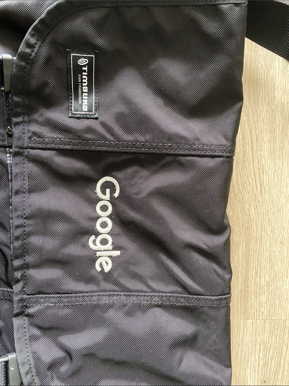 Timbuk2 classic messenger